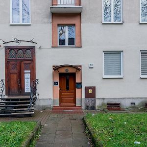 Lux Apartment In White